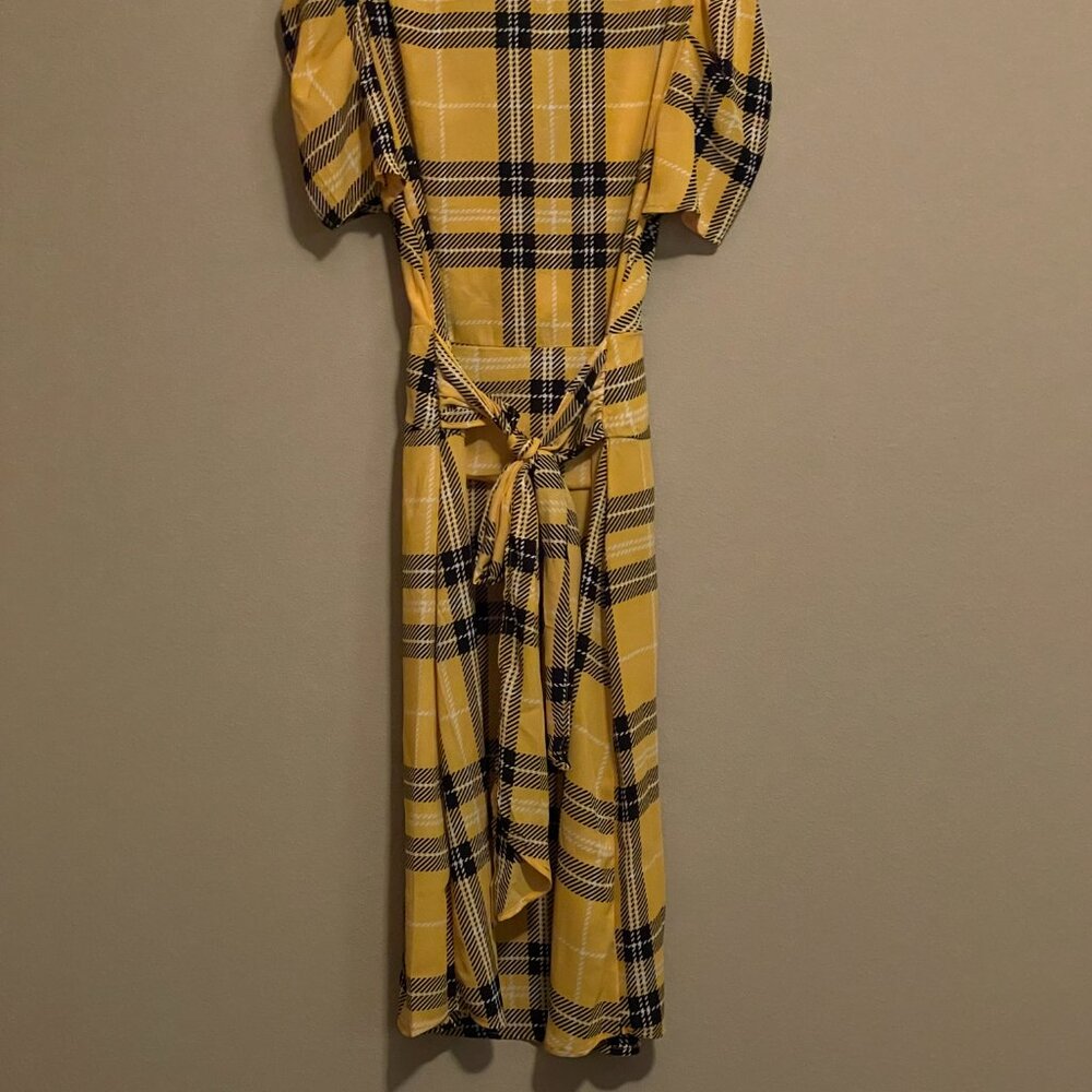 XS New York and Company yellow and black plaid high low puff shoulder top. - Picture 2 of 8